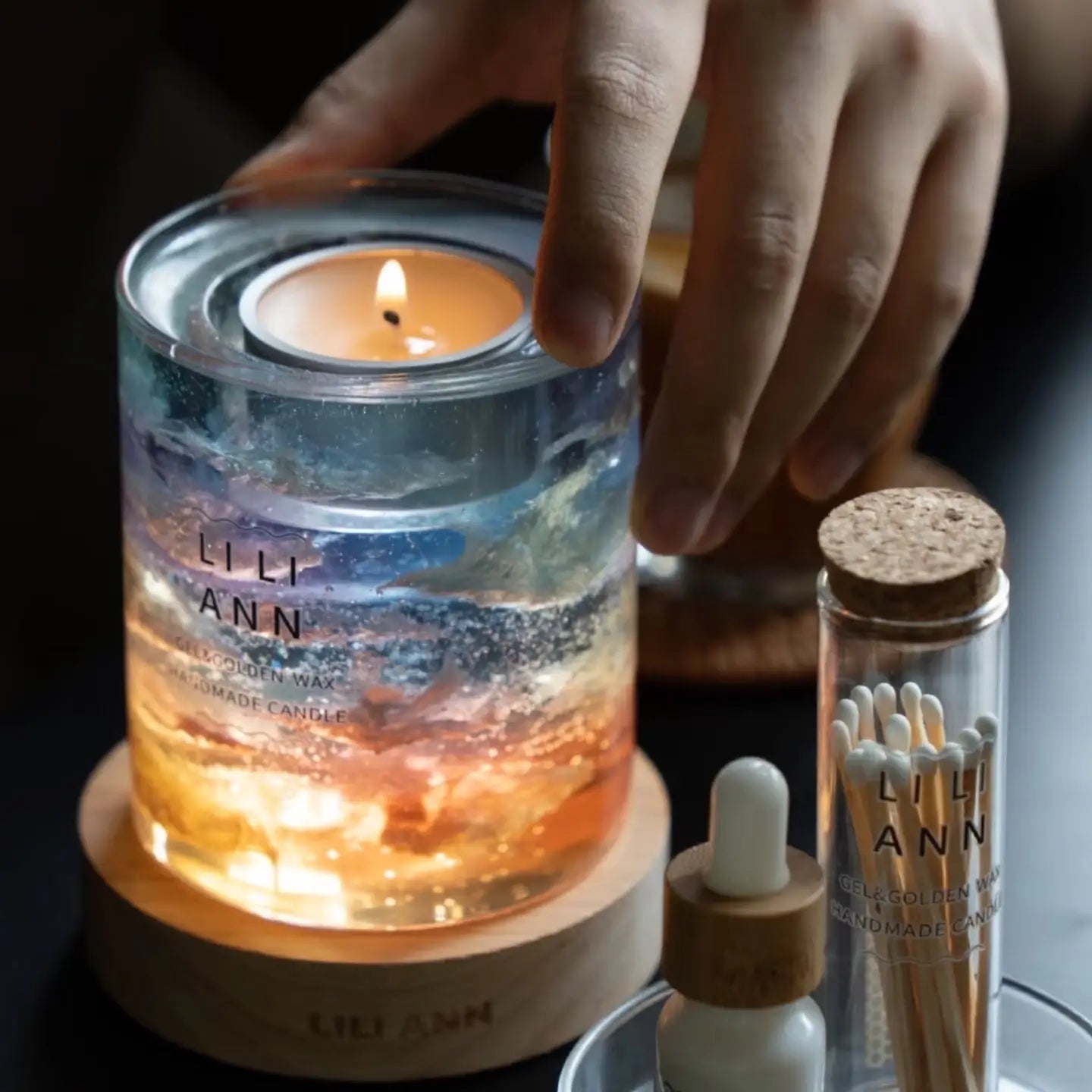 CHASSENCE Seasonal Soy-Beeswax Scented Candle & Ambient Lamp