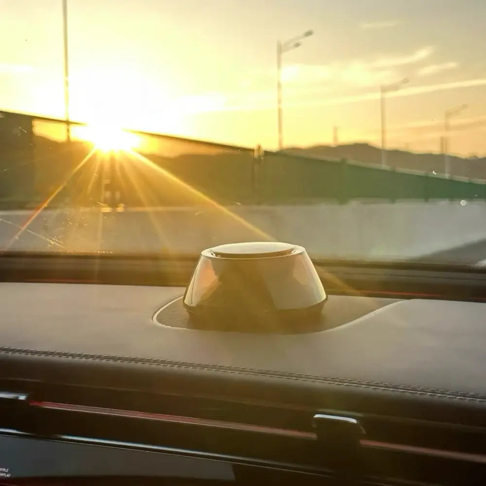 CHASSENCE Luxe Car Diffuser Pro | Auto-Sensing, French Scents & Negative Ion Purifier